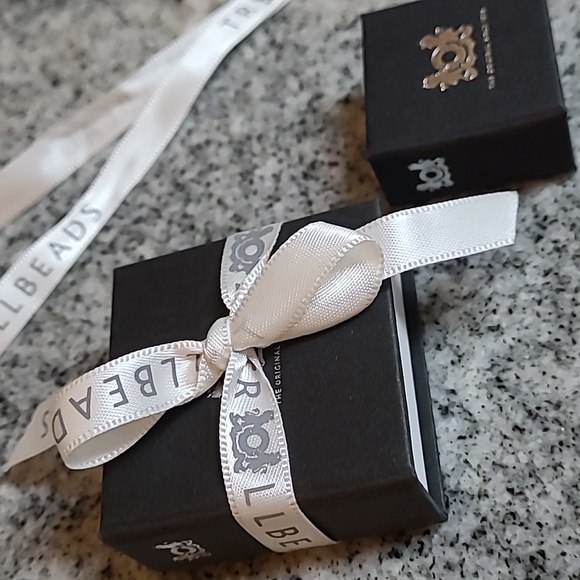 Trollbrads boxes,set of 2 with ribbons - Picture 5 of 5